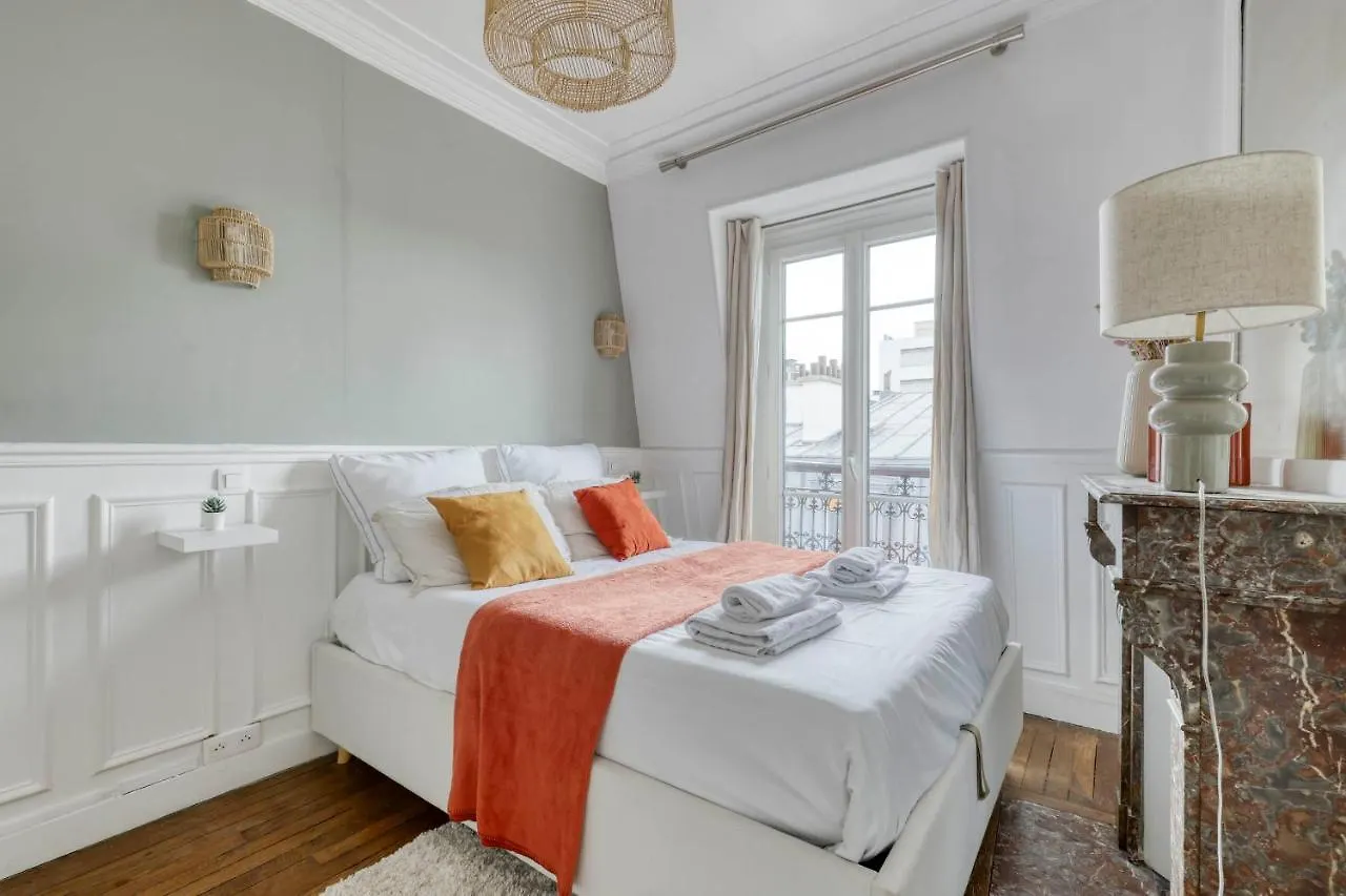 Nice And Authentic 2 Rooms Flat - Heart Of Paris 11